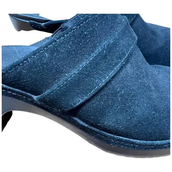 CROCS Sarah Women's 8 Black Suede Clog Slip On Mule Triple Comfort Lightweight - Picture 14 of 16